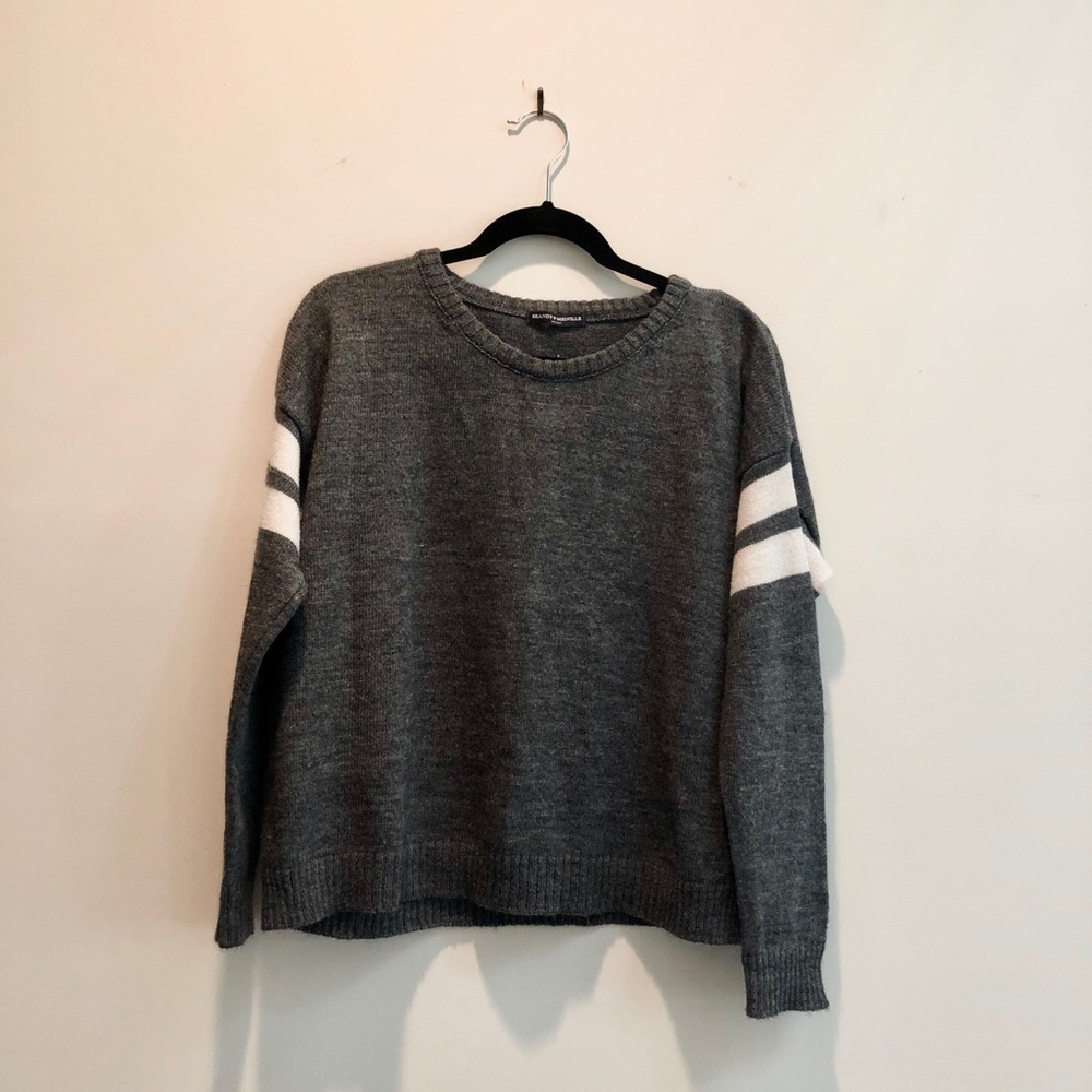 *SUMMER SALE* Brandy Melville Grey Sweater